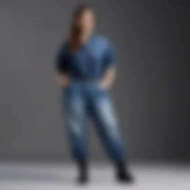 Curvy Woman in Baggy Jeans